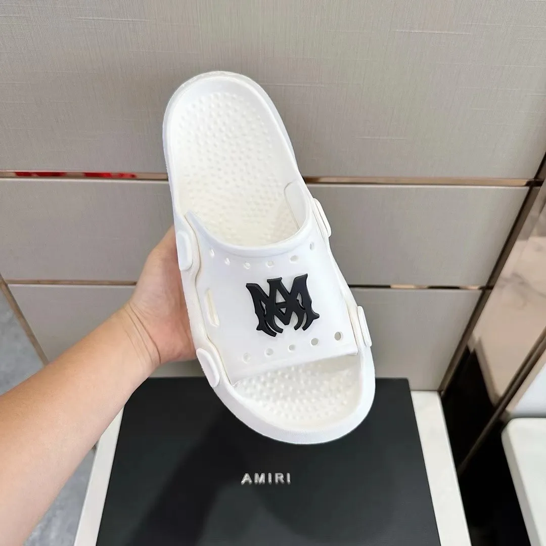 Men's shoes 💰P320💰amiri high-end boutique luxury slippers, 1:1 high-end quality, casual and sunny, loose and comfortable, the highest version of high-quality boutique, a must-have in summer! Code number: 39--46